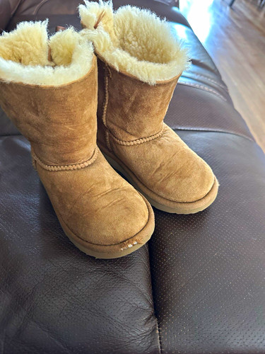 Ugg bailey bow kids suede - ugg,
